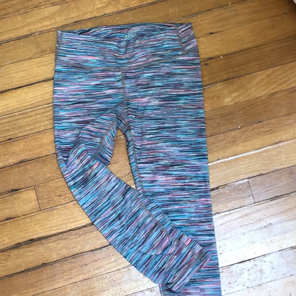 Athlete girl Capri legging 8/10
